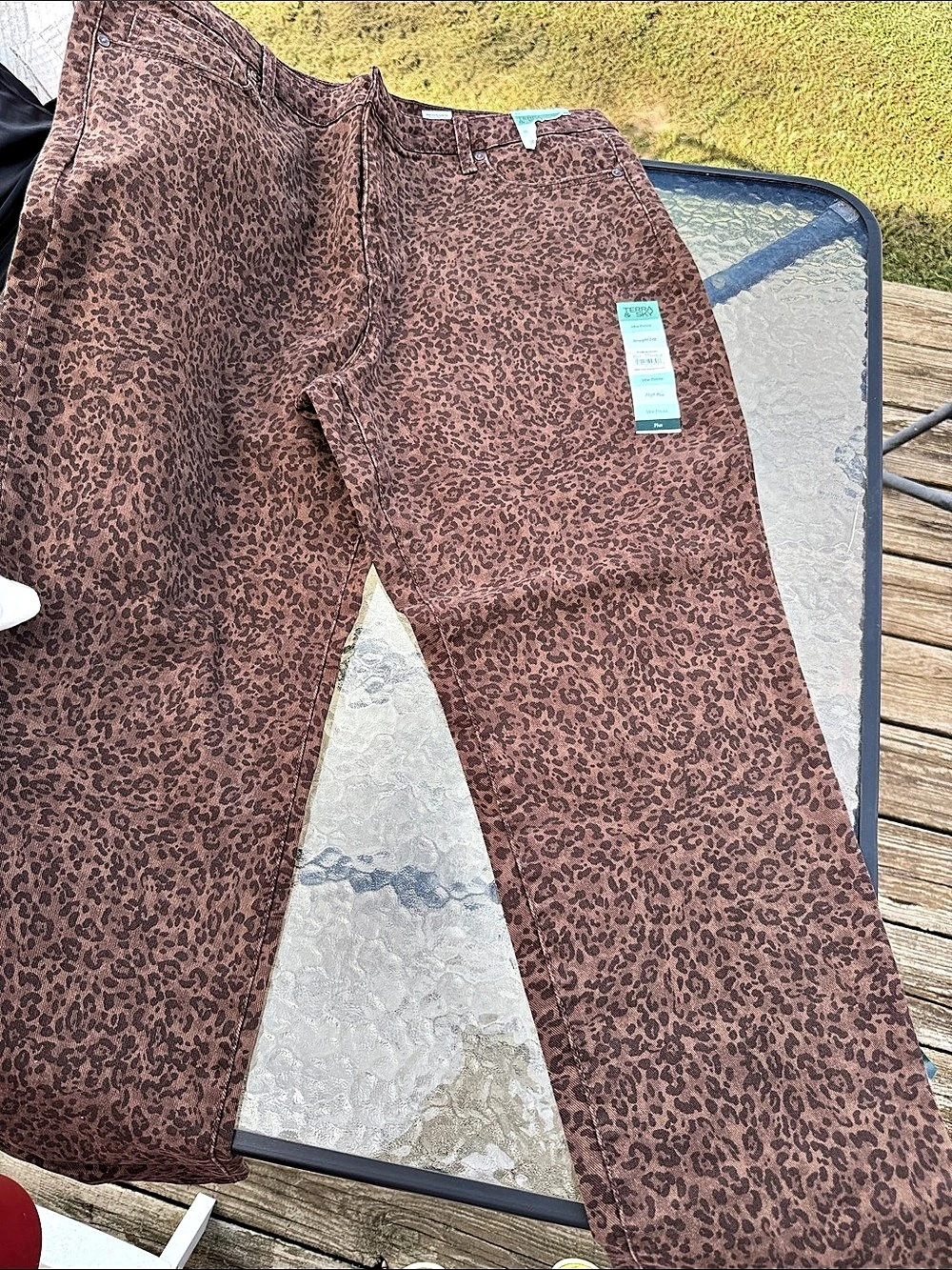 Terra & Sky Straight Animal Print Jeans in Brown 18W Petite NWT